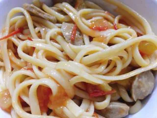 了不起的小番茄 番茄牛丸芝士意面,关火,盛起。