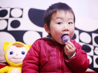 奶香芒果夹心紫薯球,宝宝超爱吃~