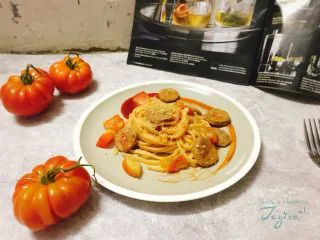 了不起的小番茄 番茄牛丸芝士意面,色香味俱全的一道美食就搞定啦!