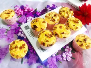 玉米面杯子蛋糕(少油少糖粗粮蛋糕),成品图