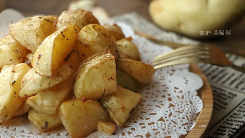 这样吃土豆必须躲起来吃——烤薯角