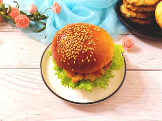 鸡肉蔬菜饼汉堡,成品图