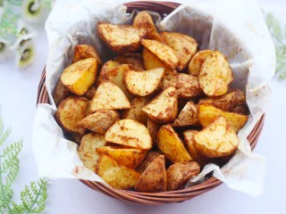 好吃到吮指的烤薯角,好吃到停不下来。(｢･ω･)｢