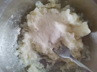 脆皮山药奶酪棒～健脾养胃还补钙,加入奶粉增加奶香味