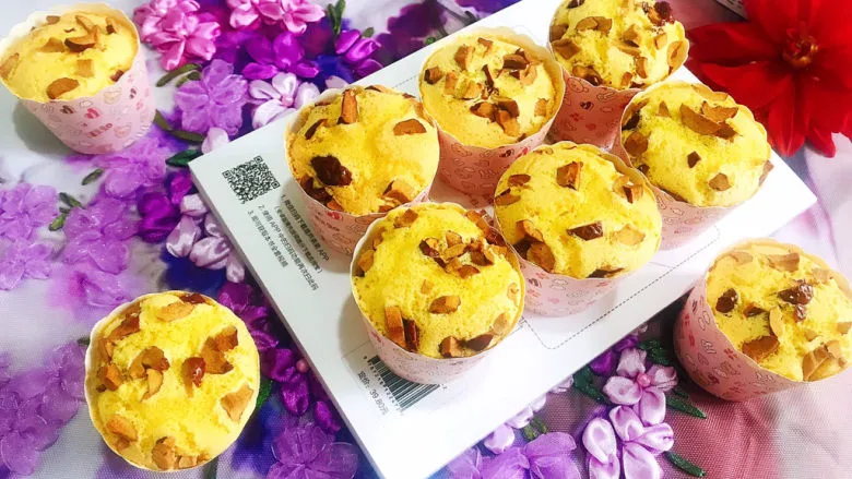 玉米面杯子蛋糕(少油少糖粗粮蛋糕)