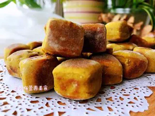 平底锅高钙小馒头,成品。