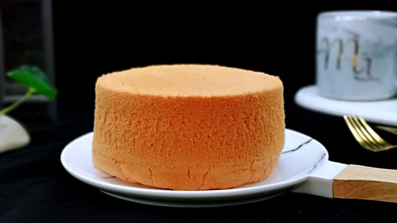 6寸红丝绒戚风蛋糕