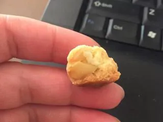 扁桃仁一口酥,秒杀超市卖的小口酥,简单的配方在家就可以做了.