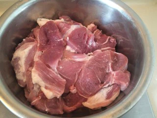 #猪里脊#绝世好叉烧-港式叉烧,方便一会儿的腌制。