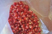 自榨石榴汁的制作方法（健康又美味的饮品）