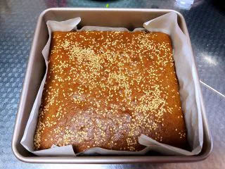 红枣糕（全蛋打发）,取出晾凉