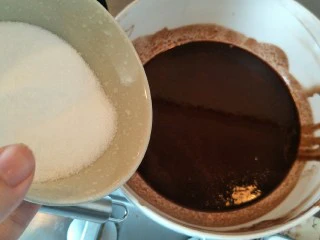 抹茶奶酪慕斯核桃布朗尼（8寸）,加上100克细砂糖A