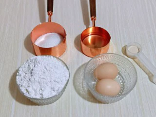 蜜豆喜饼～香甜松软,准备食材。