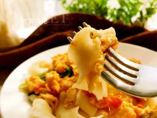 奶酪番茄鸡蛋面,来个近照。