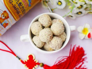 奶香芋泥芝麻球,成品。