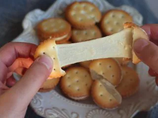 超级拉丝牛轧饼干,超级拉丝哦