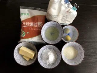 蛋奶小馒头（宝宝辅食）,准备全部食材