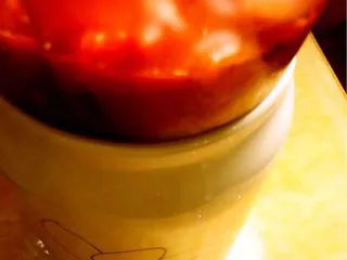 酸甜 & 辛辣 & 劲道 的意大利面,再倒入食品搅拌机内,进行多次点动搅拌。