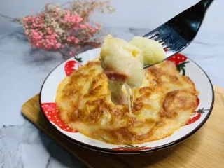 芝士焗土豆泥,取出，晾一会，避免烫伤