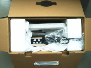 #东菱牛排机测评#爱是几分熟，我只要五分就好,我们可以看到东菱一如既往的双层好包装，不会因为暴力的快递而对产品造成损伤（不过对这类产品还是建议开箱查收来保障自己权益喔）。 