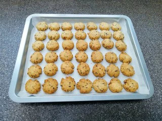 芝麻核桃一口酥,一口酥出炉啦!