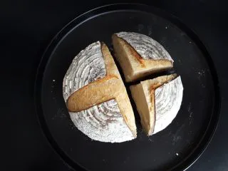 天然酵种割口欧包,成品