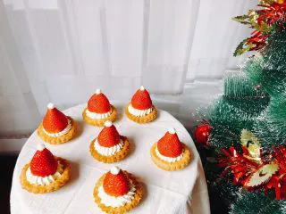 可爱圣诞帽子塔,好可爱呀