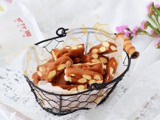 海盐杏仁太妃糖,图二