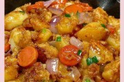 美味可口的洋葱炒饭(用新鲜洋葱,煮出香气四溢的炒饭)