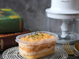 咸蛋黄肉松盒子蛋糕,成品图