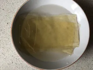 免烤❗️芒果酸奶蛋糕,吉利丁冷水泡发