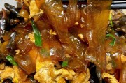 香芹粉皮炒肉的做法大全(秘诀揭秘,这样做更美味!)