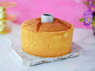 7寸中空原味戚风蛋糕,成品图