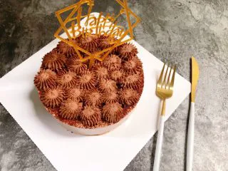 醇厚浓郁的巧克力慕斯蛋糕,醇厚浓郁的巧克力慕斯蛋糕就完成啦