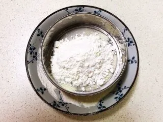 宝宝健康食谱 旺仔小馒头,玉米淀粉过筛