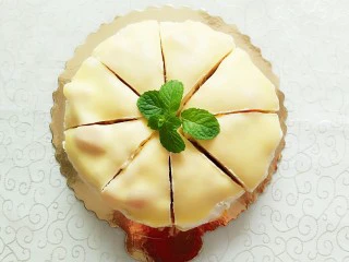 榴芒千层蛋糕,看着就好有食欲啊!