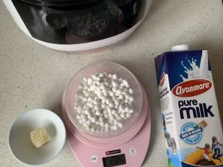 奶香红豆小元宵,其他材料备好