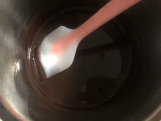 梦龙脆皮盒子,使食材融化混合均匀。