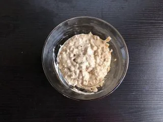 红枣糕（全蛋打发）,倒入大碗中备用