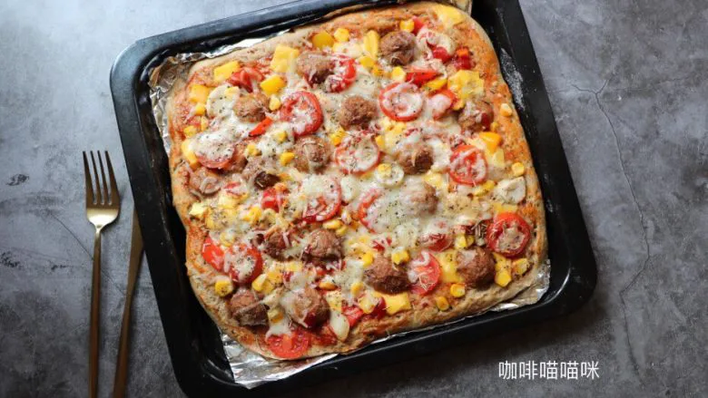 披萨就要自己在家才爽——— 杂锦芝士披萨