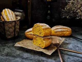 亚麻籽南瓜软欧包,成品图