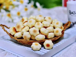 奶香小花朵馒头,成品一