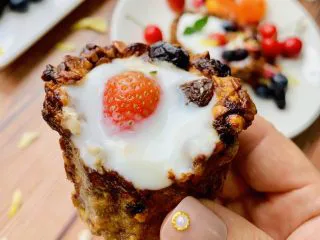 麦片酸奶水果杯,甜甜的😋饱腹感十足，减脂的小仙女们🧚‍♀️看过来。