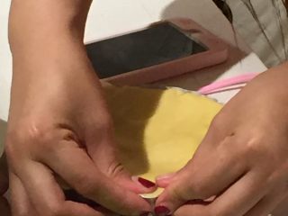 #春日烘焙教室# 草莓塔,捏光滑