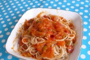 轻松学会以洋葱酱拌面,香气扑鼻,美味无比!