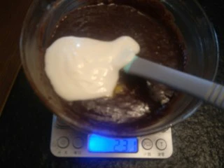 来自冬天的温暖—重芝士布朗尼蛋糕,加入20克酸奶。