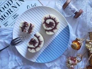 可可旋风蛋糕卷,做早餐,下午茶,都是一款高颜值的蛋糕卷。