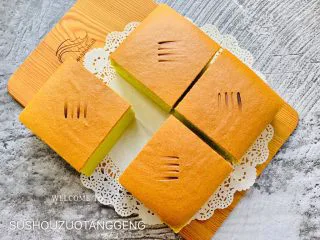 古早蛋糕（青汁）,古早味，是什么味儿？ 简单地说，就是过去的味道。 闽南、台湾一带常用描述传统食物。