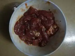 黑椒牛柳意面,入味好的牛肉已经很香了