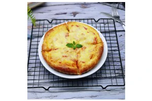 教你在家自制厚底牛肉披萨，做法简单，味道超赞